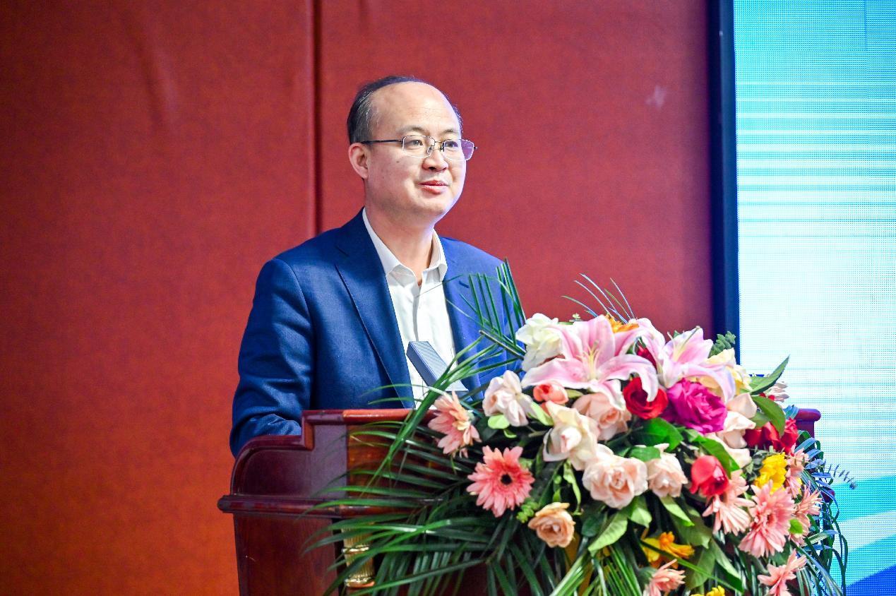 亿万先生MR党委常委、副校长张国兴致欢迎词 亿万先生MR党委常委、副校长张国兴致欢迎词